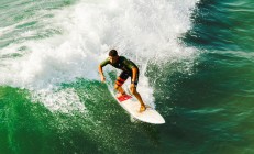 哈兰德巴塞罗那最新（哈兰德父亲及经纪人抵达巴塞罗那 将会面巴）